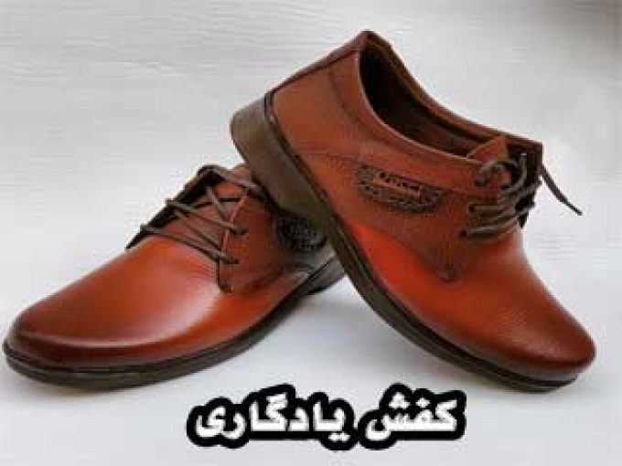 کفش یادگاری در مشهد