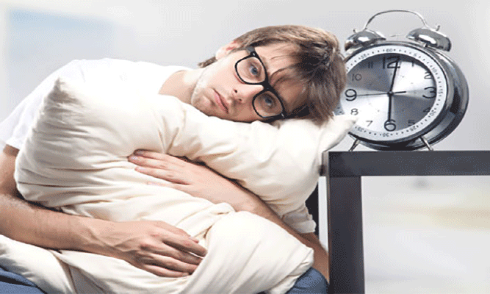 چرا زنان بیش تر از اختلالات خواب شکایت دارند؟