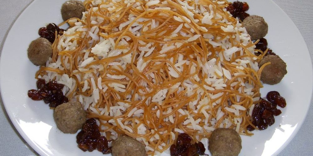 روش تهیه‌ی رشته پلو