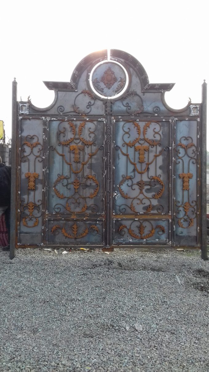 دروازه طرحدار ثامن